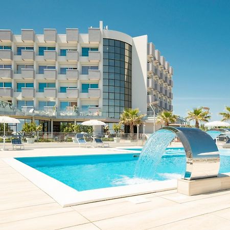 Hotel Residence Imperial Misano Adriatico Eksteriør billede