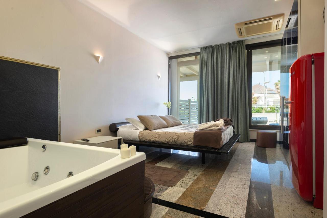 Hotel Residence Imperial Misano Adriatico Eksteriør billede
